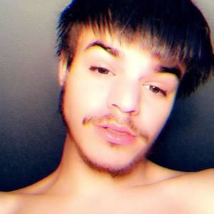 Meet your Posher, Julian